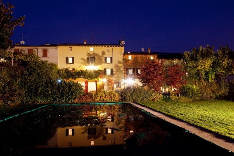 Agriturismo Corte Onida Volta Mantovana Exterior foto